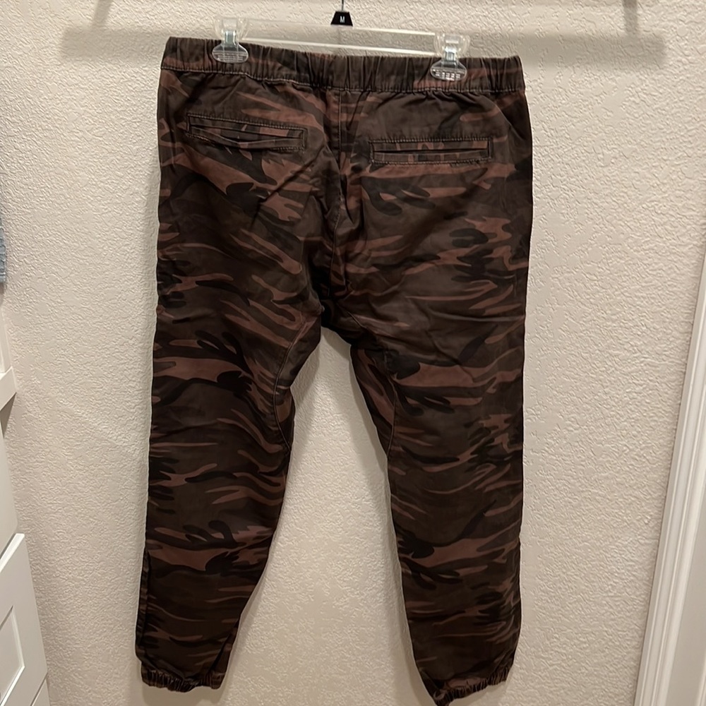 Cotton On - Camo Cuffed Chino Joggers - Slim Fit - Size 34 - Picture 4 of 7